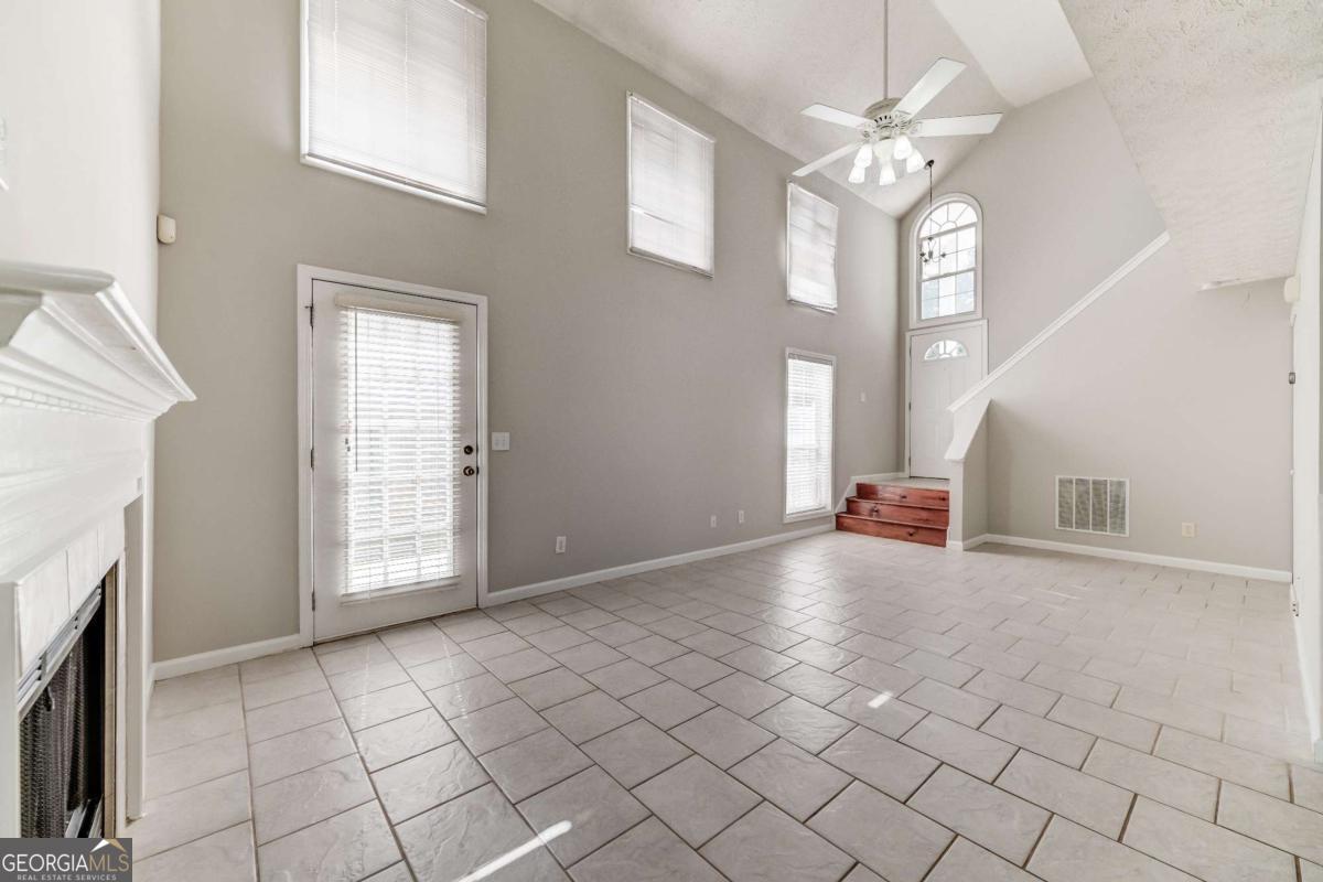 Avensong - Residential Lease