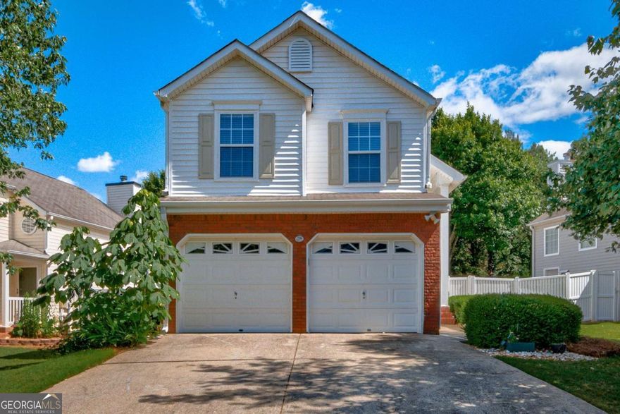 Wonderful home in desirable Avensong swim/tennis community. Bright kitchen with granite counters and stainless appliances, open to dining area and 2-story family room with fireplace. Tile floors on main and carpet in bedrooms. 3 bedrooms and 2 bathrooms upstairs, and a powder room on main. Enjoy a beverage on the private back patio area, overlooking the beautifully landscaped fenced back yard. 2 car garage. Convenient location, just minutes to 400, Windward Parkway, Marta and shopping/dining! Great schools. Pets negotiable with fee/additional pet rent. Owner is willing to reduce rent to $2450 for 2 year lease.