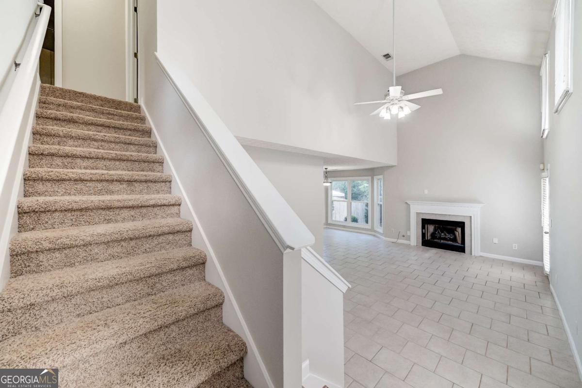 Avensong - Residential Lease