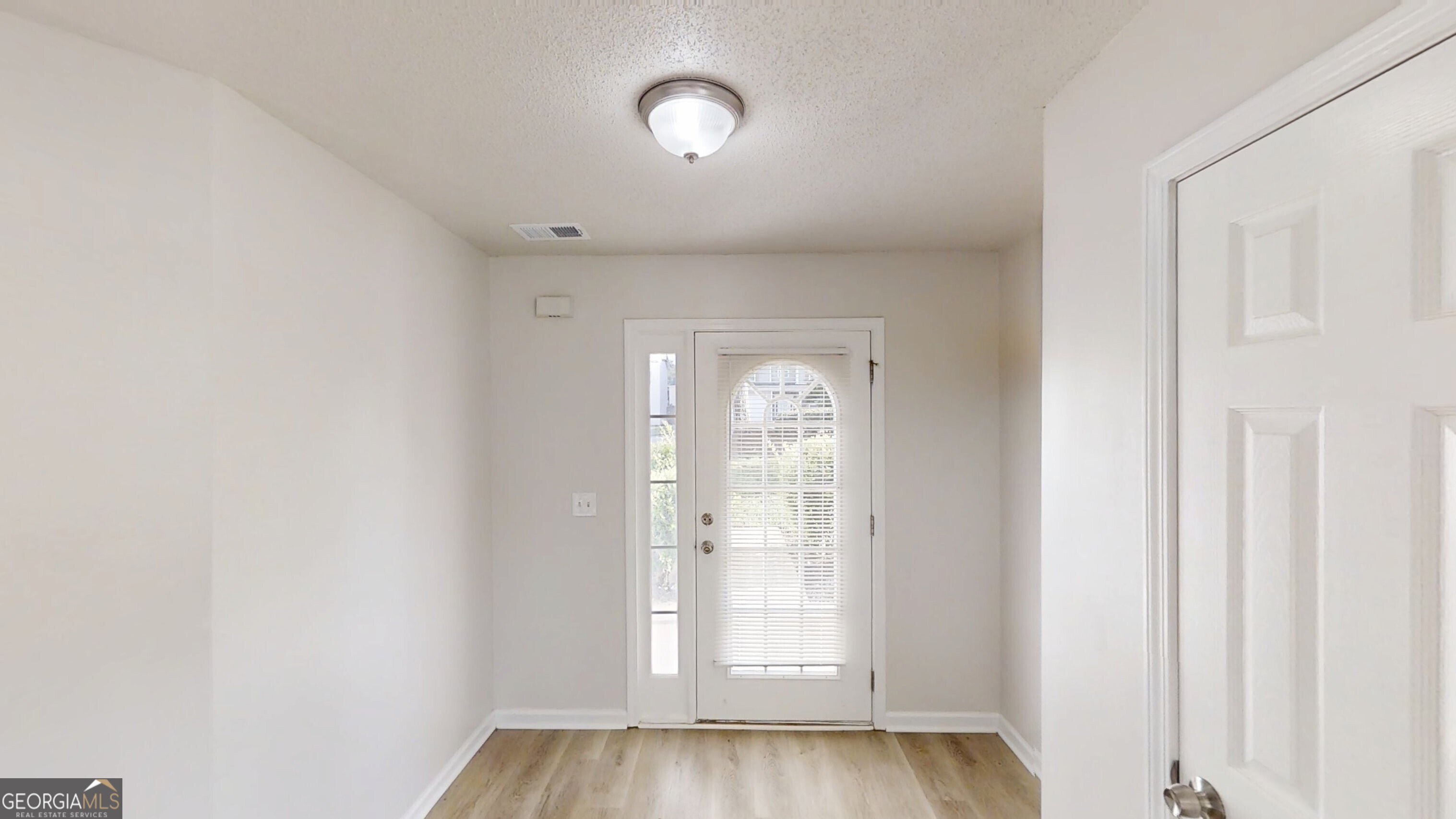 1001 Balsam Wood TRL