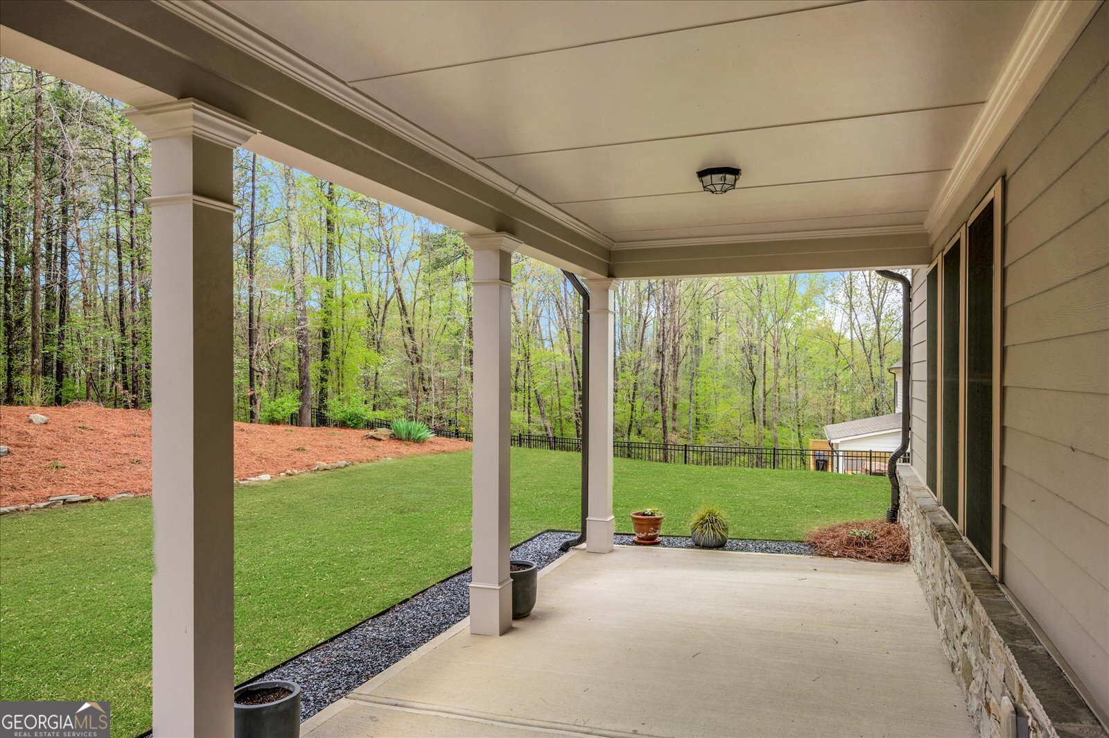 Acworth, Georgia 30101, United States, 3 Bedrooms Bedrooms, ,3 BathroomsBathrooms,Residential,Active,113490