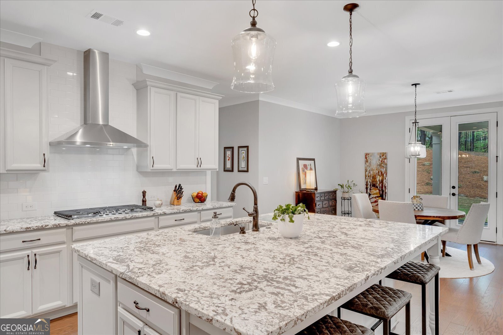 Acworth, Georgia 30101, United States, 3 Bedrooms Bedrooms, ,3 BathroomsBathrooms,Residential,Active,113490