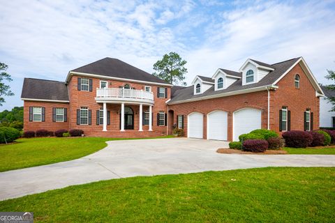 A home in Valdosta