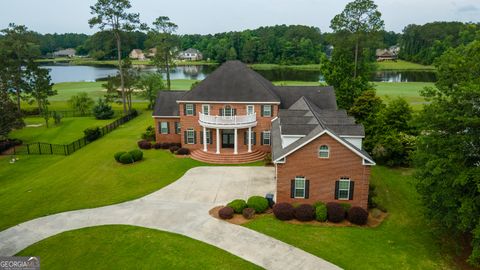 A home in Valdosta