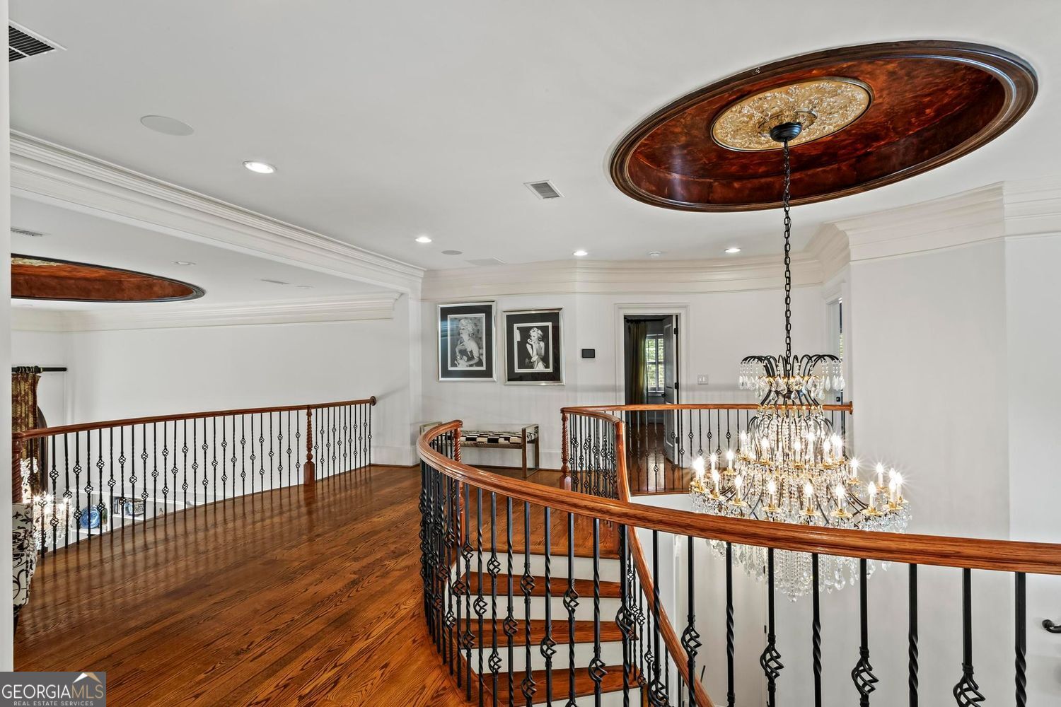 WINDWARD - Residential