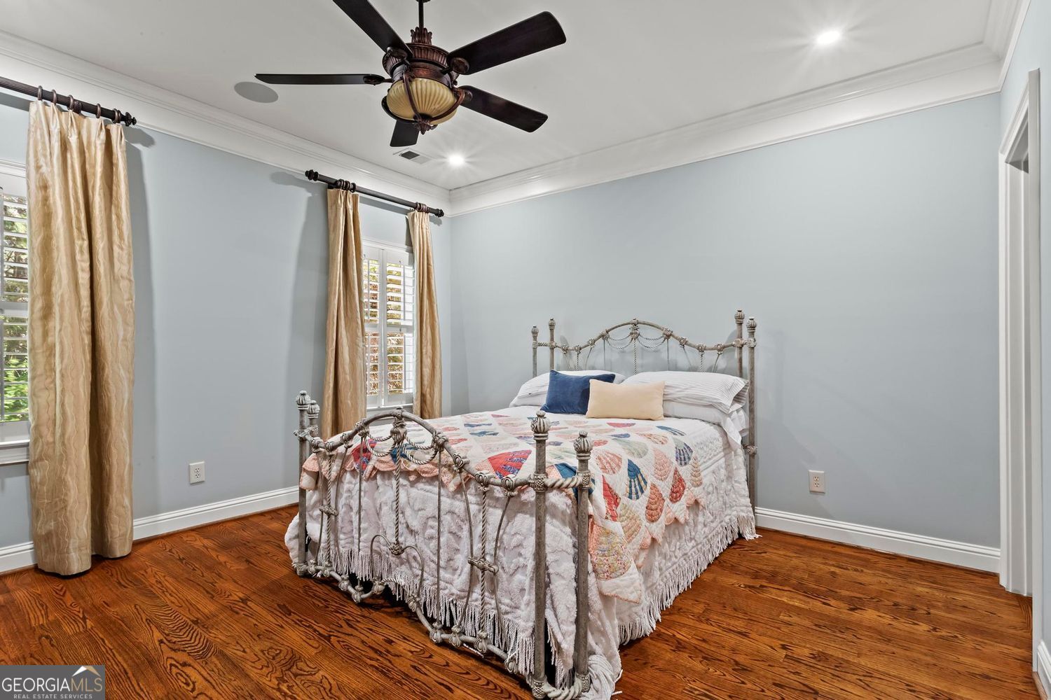 WINDWARD - Residential