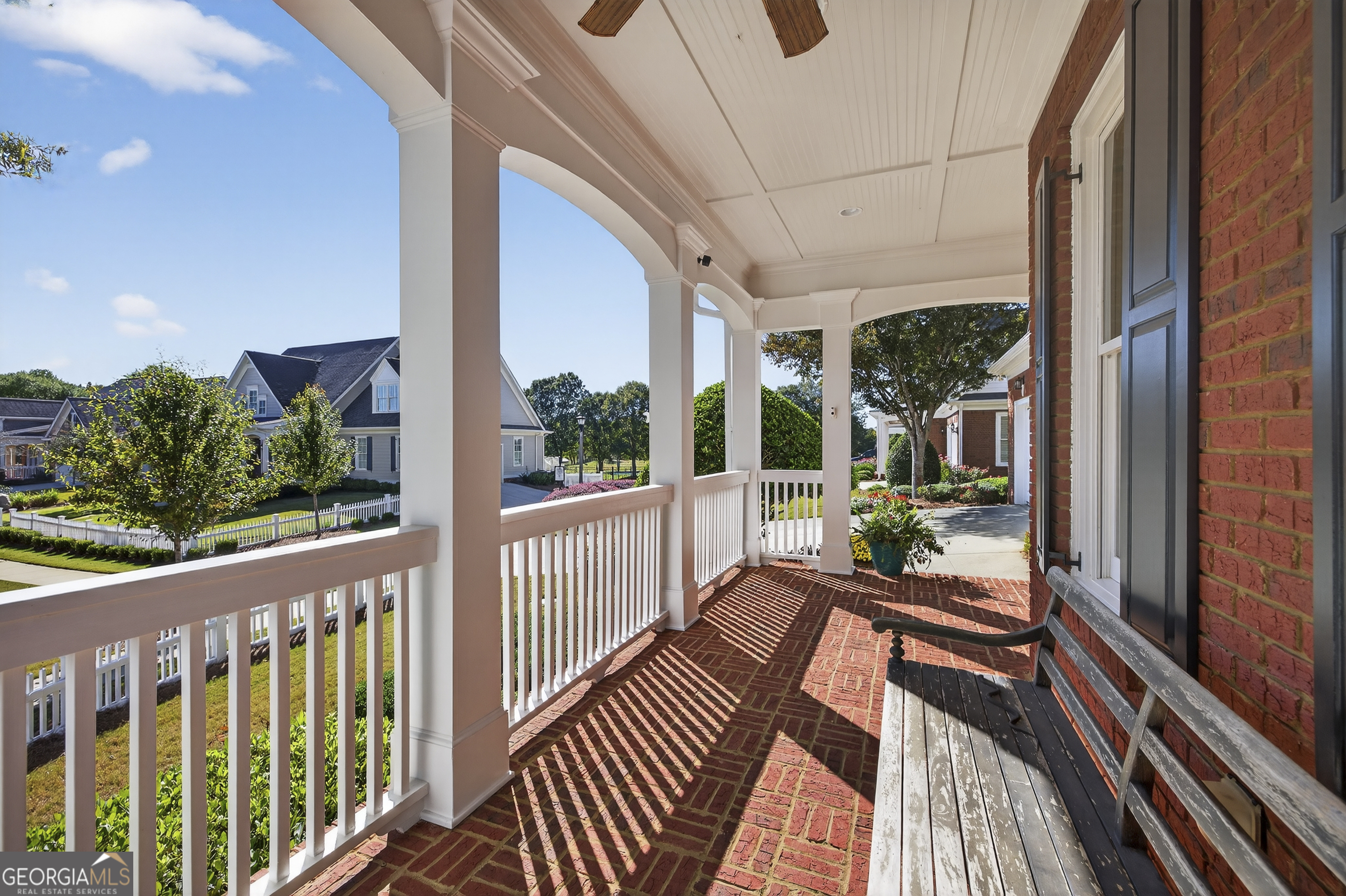 675 Garden CIR