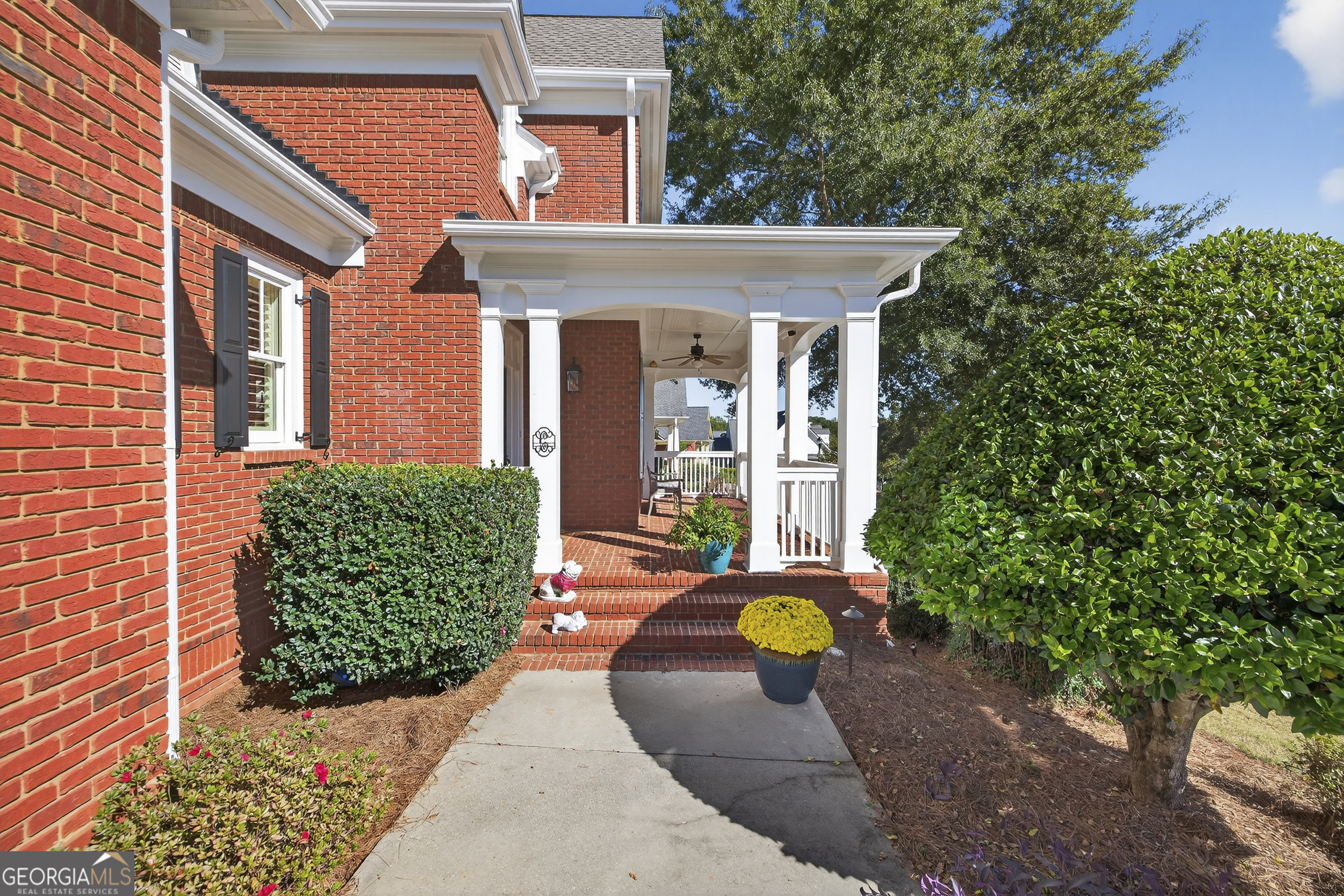 675 Garden CIR
