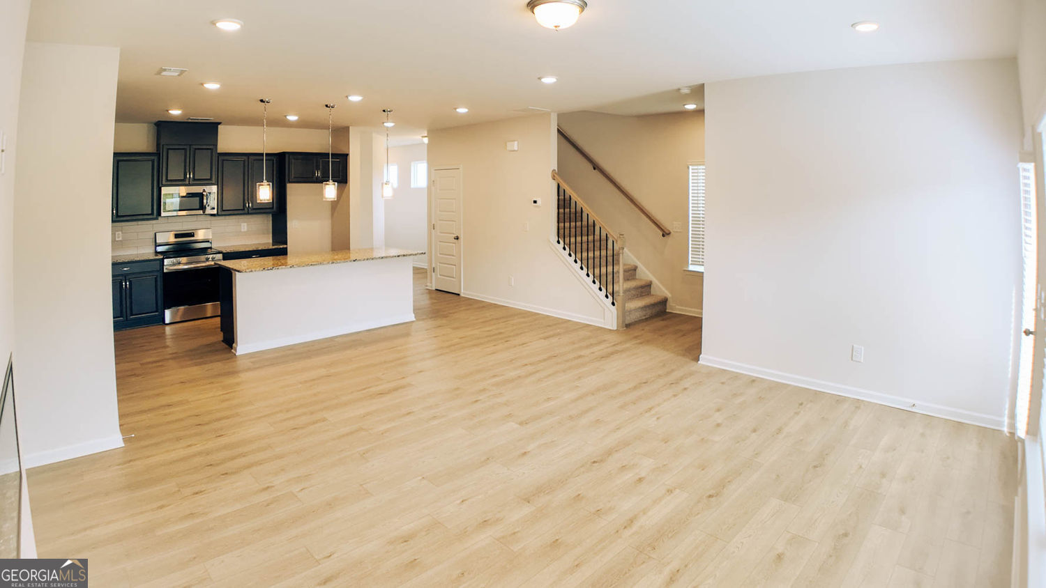 98 Jacobs Farm LN 38