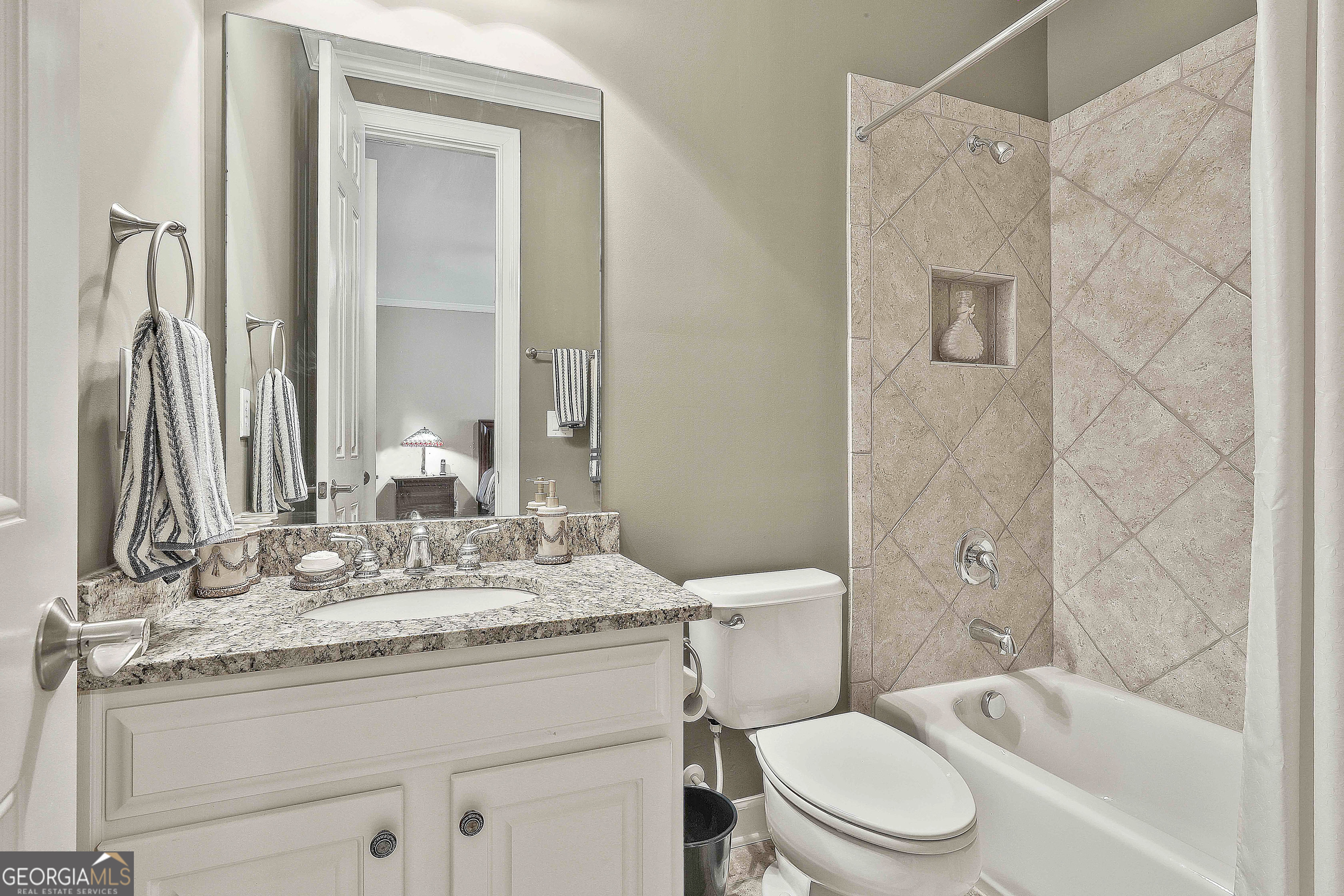 Tyrone, Georgia 30290, United States, 5 Bedrooms Bedrooms, ,7 BathroomsBathrooms,Residential,Active,123340