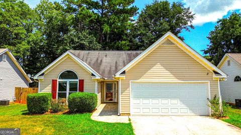 Photo of 328 Fallview Drive, McDonough, GA 30253 (MLS # 10574950)