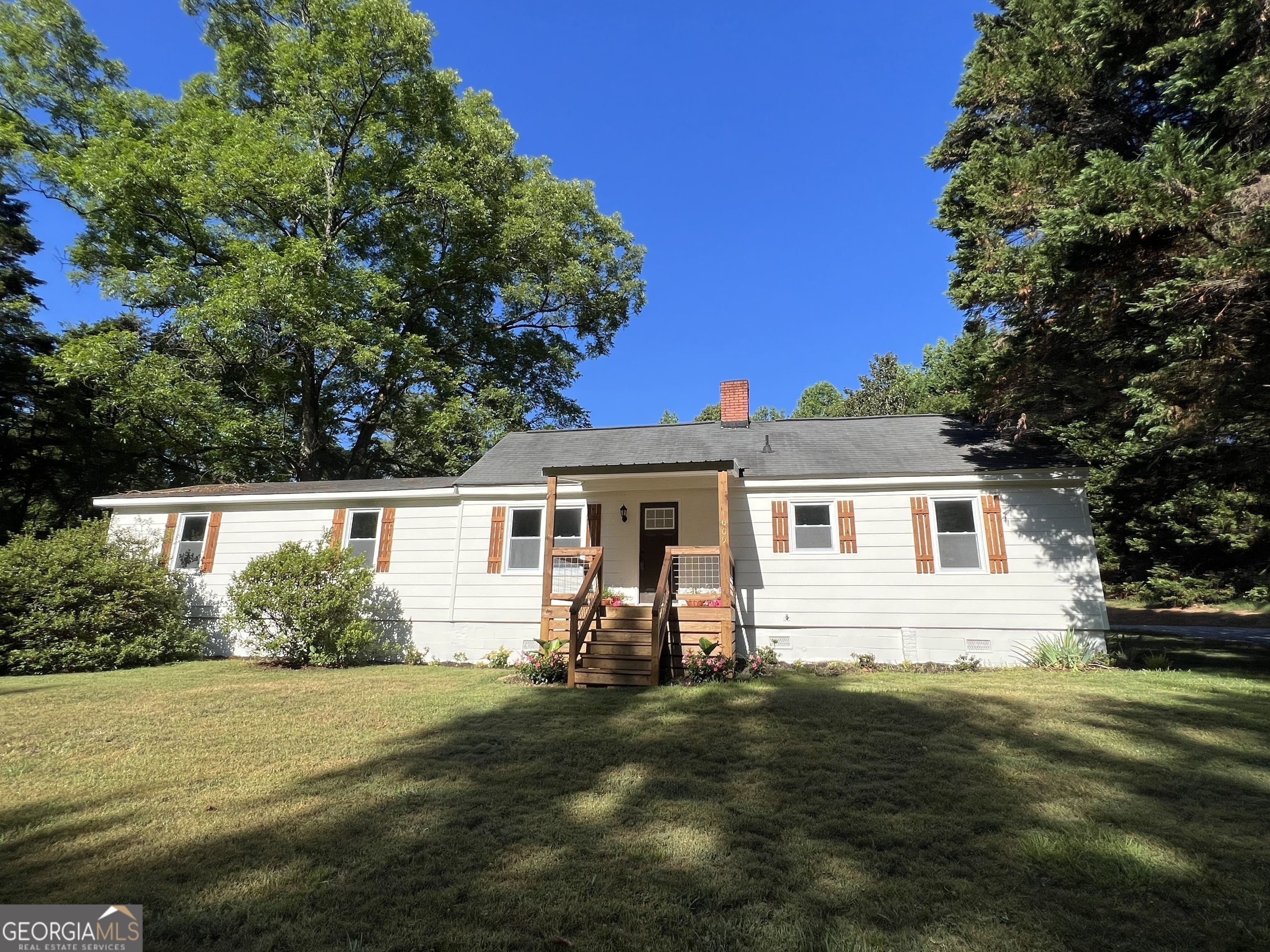 Photo 1 of 20 — 1009 Dean Hill RD, Monroe, GA 30655