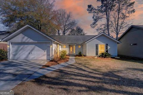 6 English Saddle CT Savannah GA 31406
