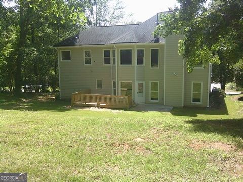 A home in Flowery Branch