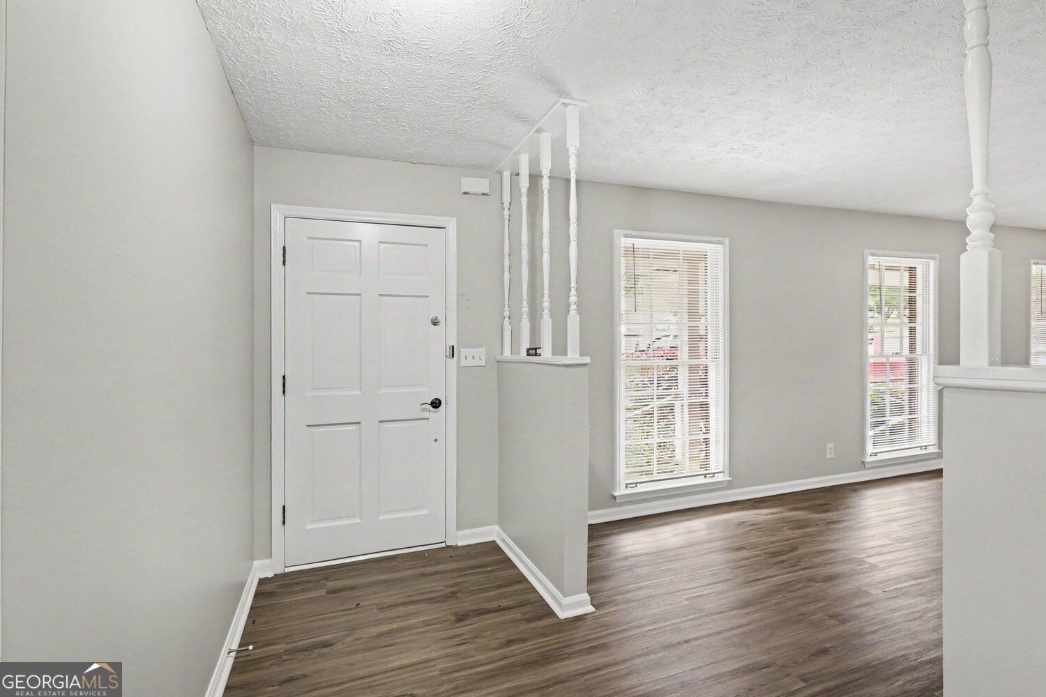 3023 W Carol DR