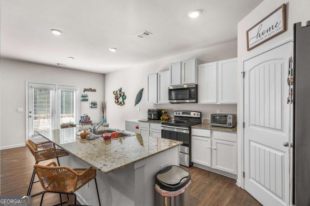 Photo of 499 Walnut Grove Way, Pendergrass, GA 30567 (MLS # 10734812)