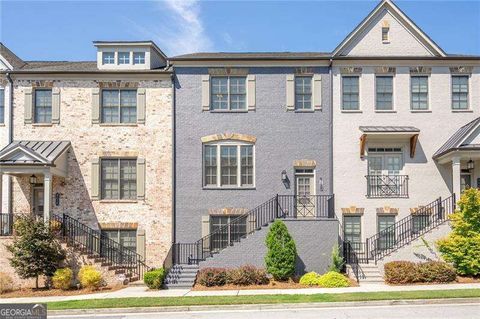 Photo of 2440 Skyland Way NE, Atlanta, GA 30319 (MLS # 10665997)