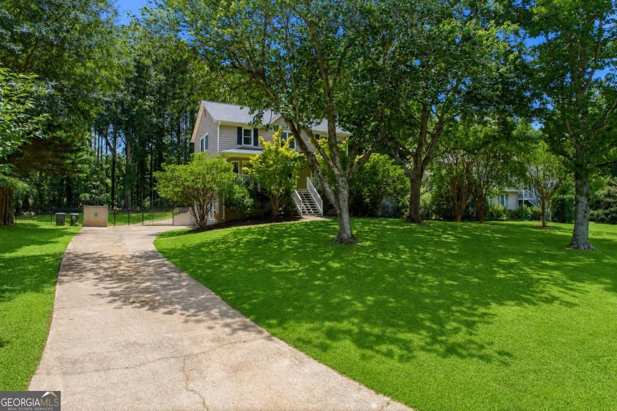 104 Courtland CIR