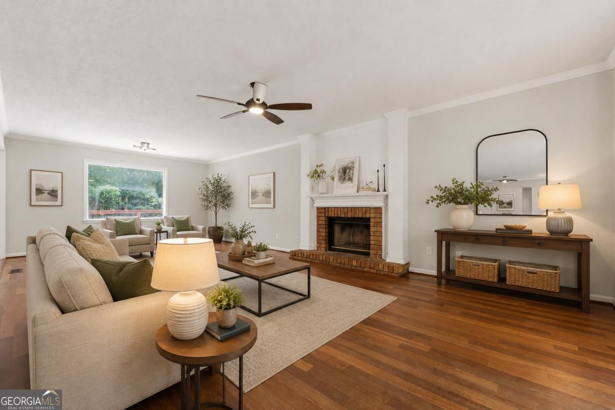 104 Courtland CIR