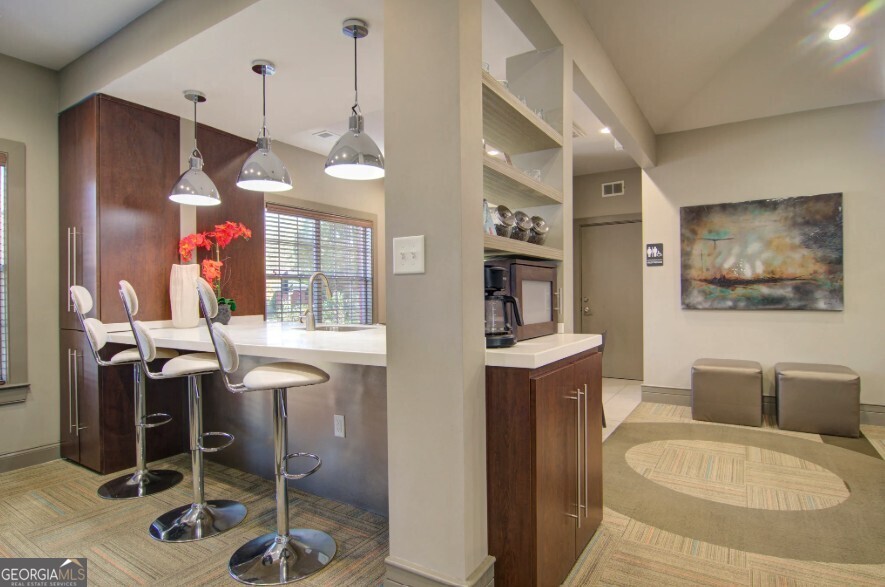 1970 Peachford RD 06204