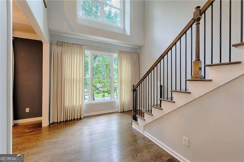 1851 Fern Creek LN NE