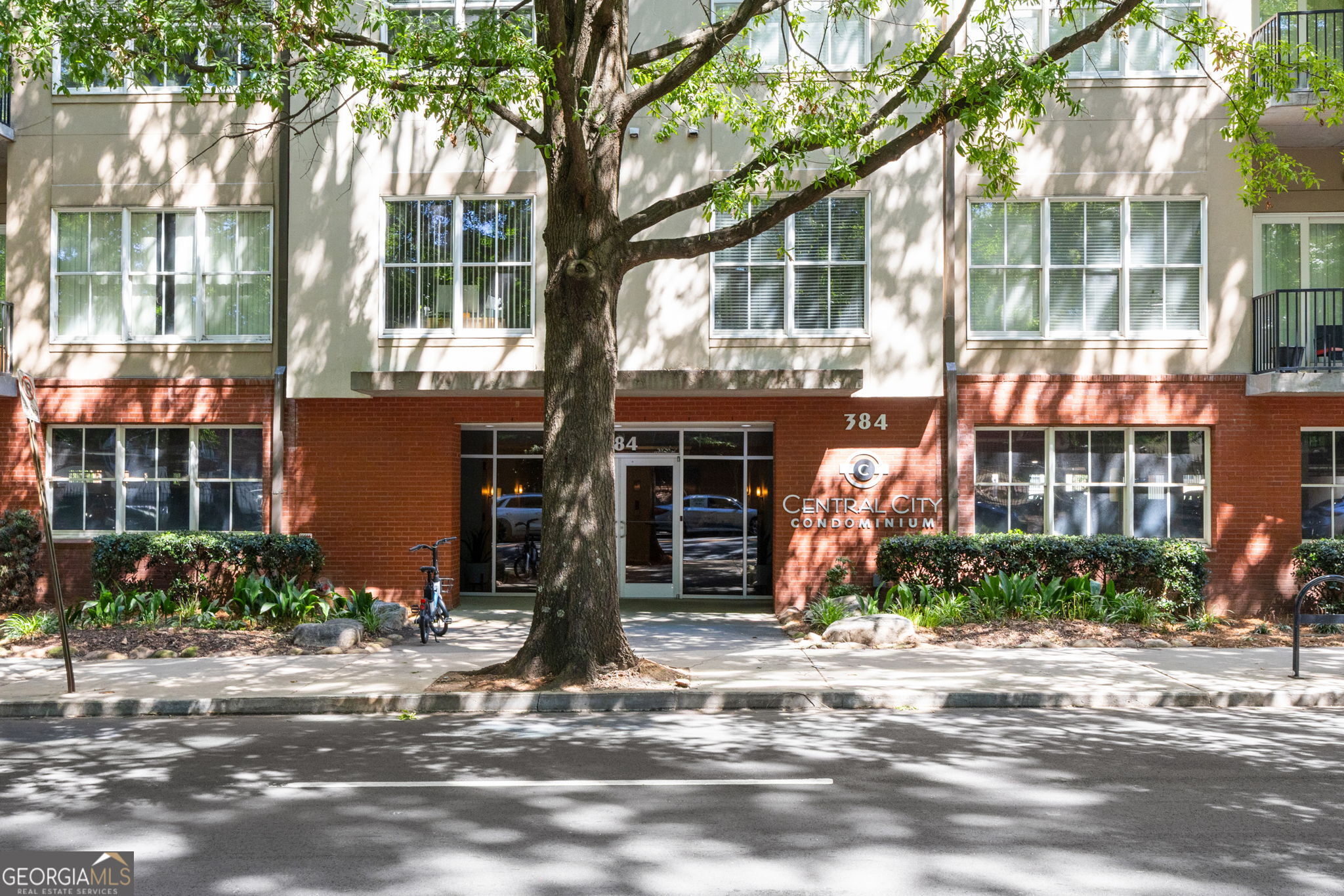 384 Ralph Mcgill BLVD NE 308