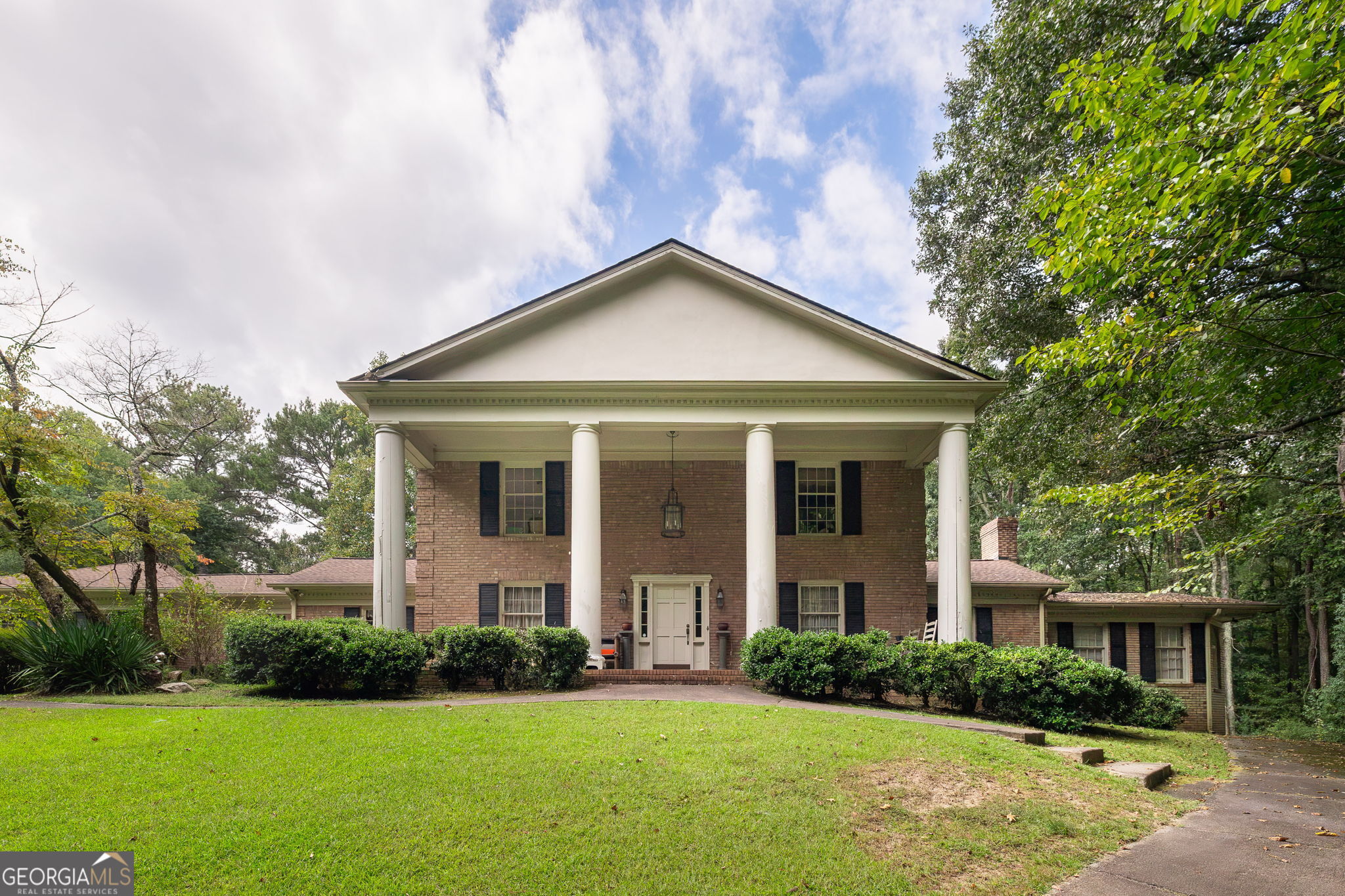 4787 Castlewood DR SW