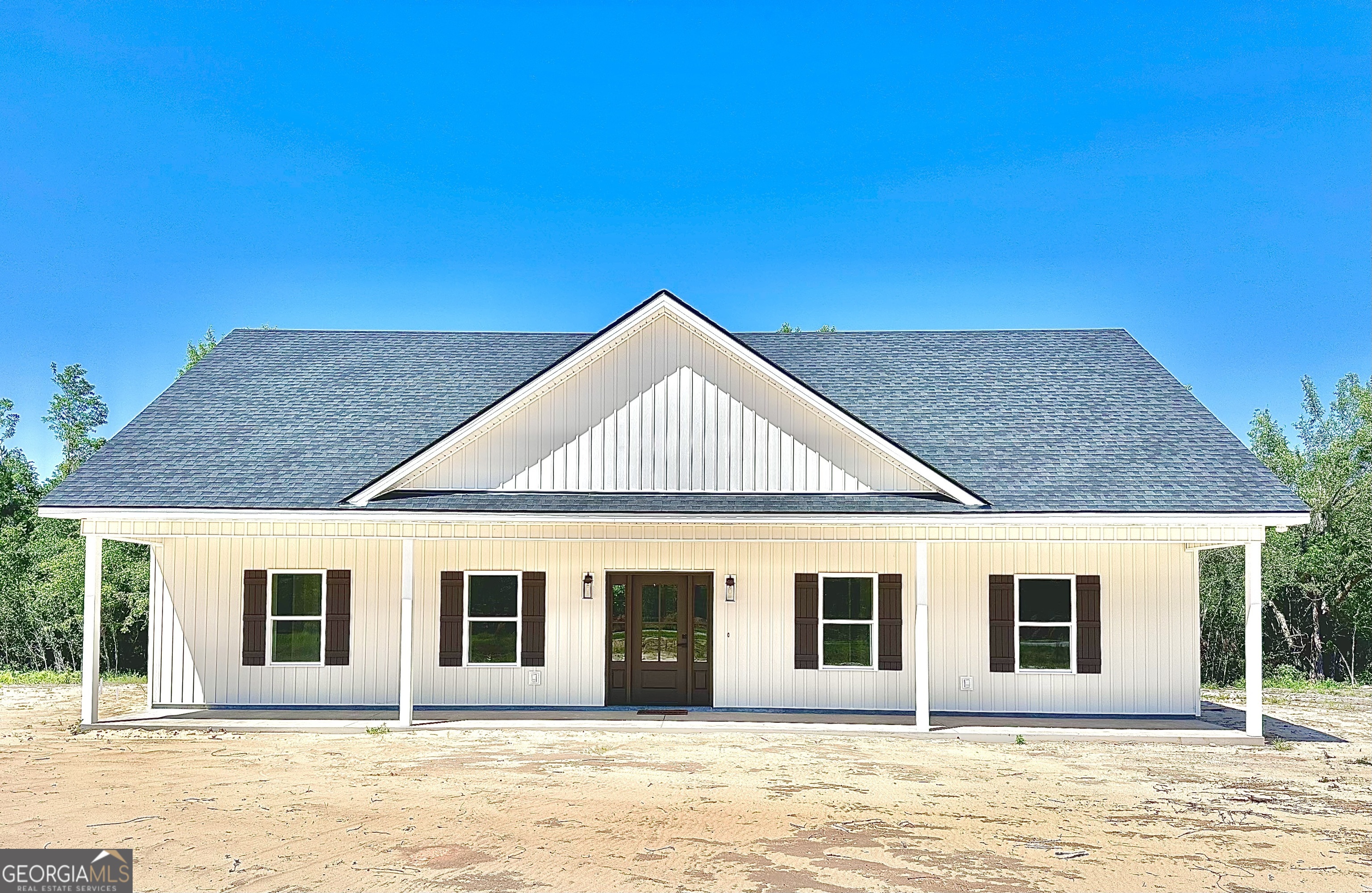 check out this stunning four-bedroom, two-and-a-half-bath home set on 1.59 beautiful acres with 250 feet of road frontage. This home offers a spacious master bedroom complete with vaulted ceilings, a large walk-in closet, and a luxurious master bath featuring a tiled shower and a freestanding soaking tub. The open living room also boasts soaring vaulted ceilings, creating a bright and inviting space perfect for entertaining. Throughout the home, you'll find upscale finishes, including granite countertops and beautifully tiled showers. This property combines modern comforts with plenty of outdoor space - a perfect place to call home.