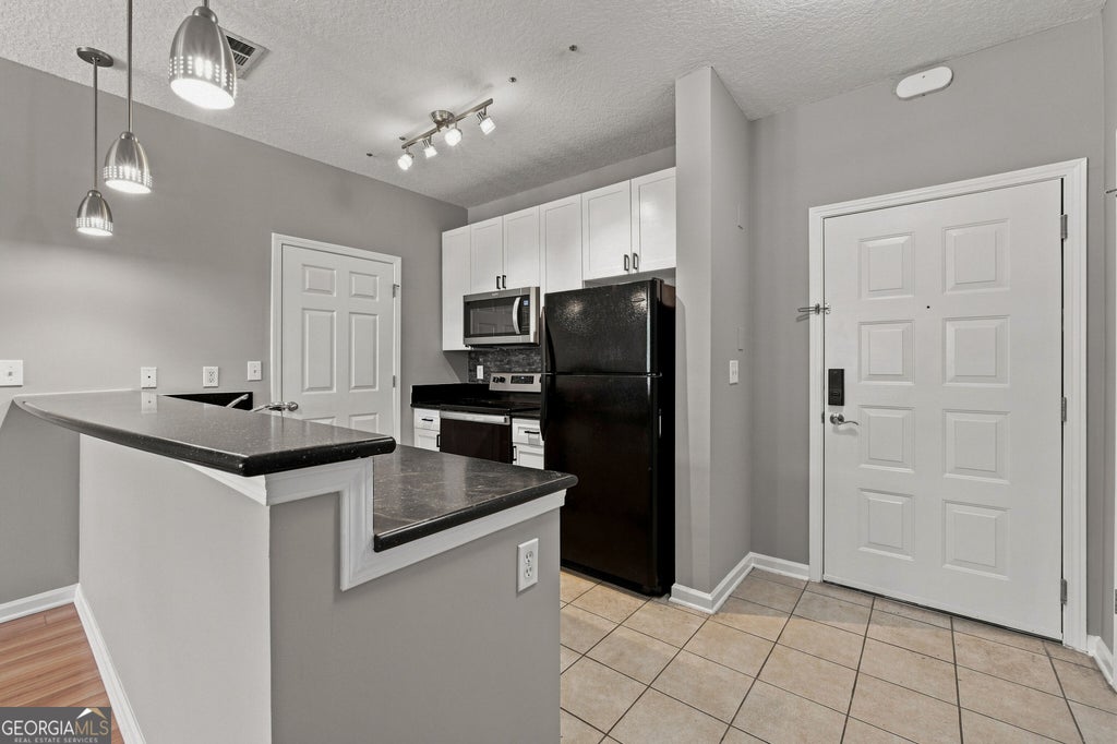Photo of 400 17th Street NW #1247, Atlanta, GA 30363 (MLS # 10833988)