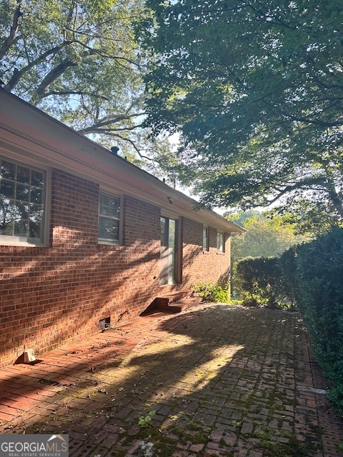204 SHERATON DR