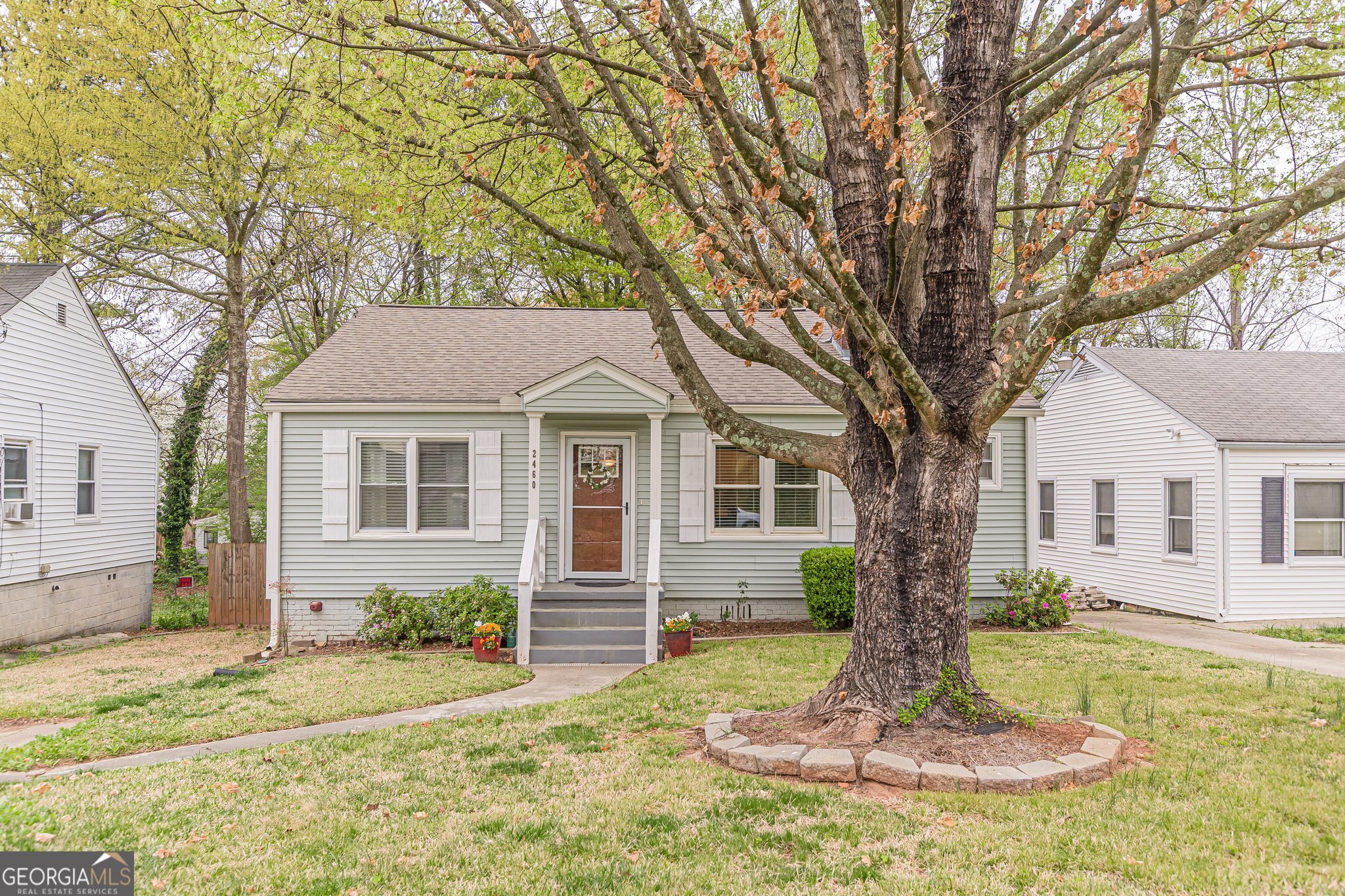 2460 Constance ST
