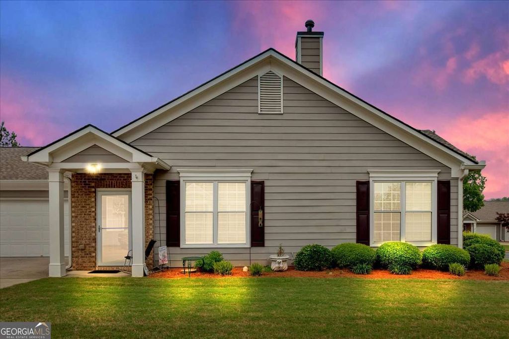 Photo of 1078 Camry Circle, Dallas, GA 30157 (MLS # 10673207)