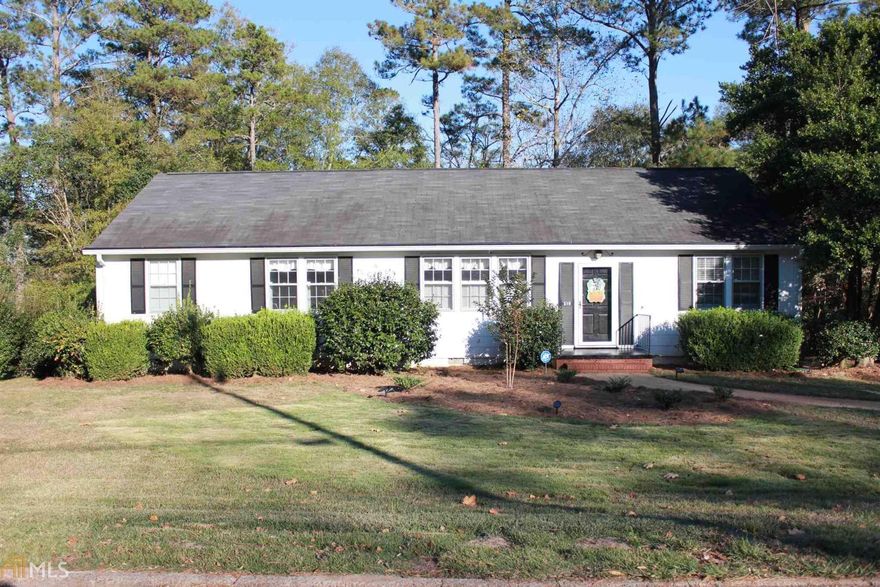 Location Location Location!!! Beautiful home just minutes from downtown and the Thread. Back deck perfect for grilling and entertaining.  Hardwood flooring throughout home. Kitchen has granite countertops and all appliances  Island for bar chairs. Separate dining room with beautiful built in book cases. Crawlspace can be used for a workshop. Large backyard.