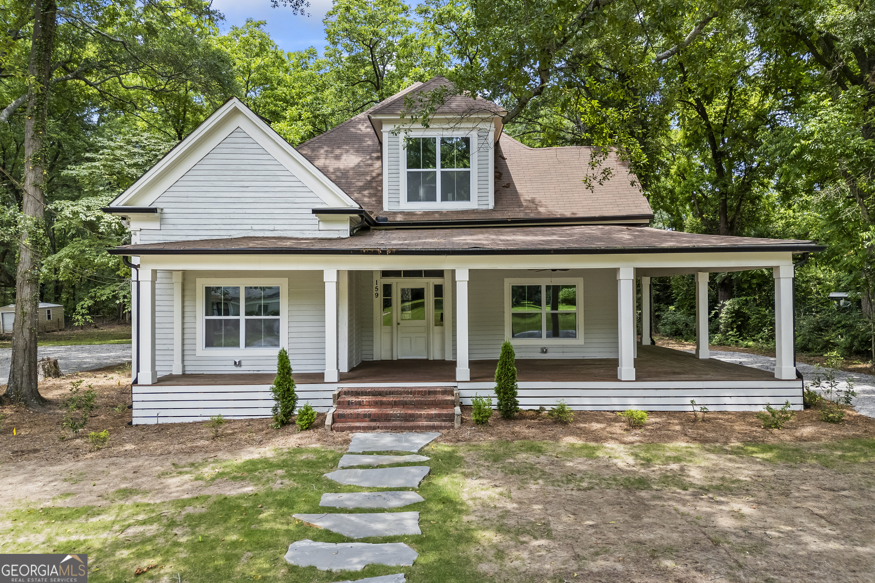 159 S Forest AVE