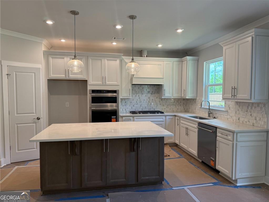 4865 Rosarian DR