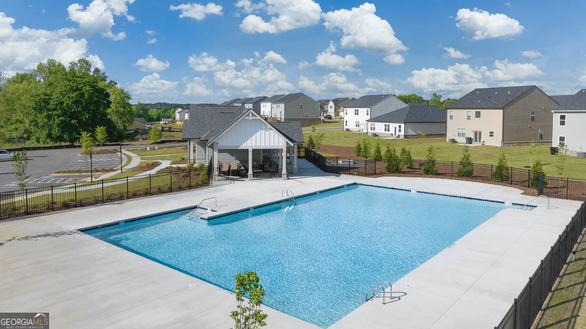 628 Whitman LN