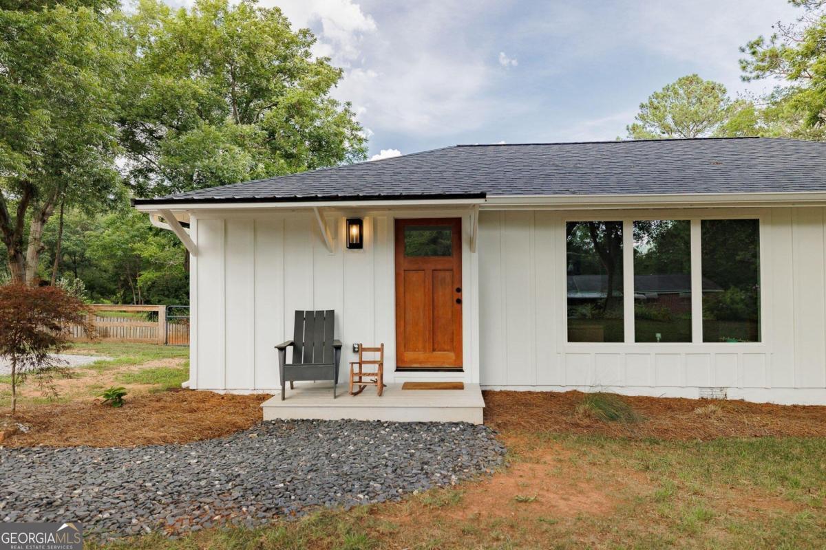 246 Jefferson RD