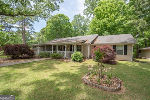 A home in Newnan