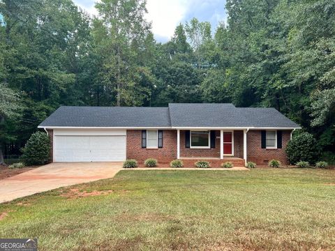 A home in Thomaston