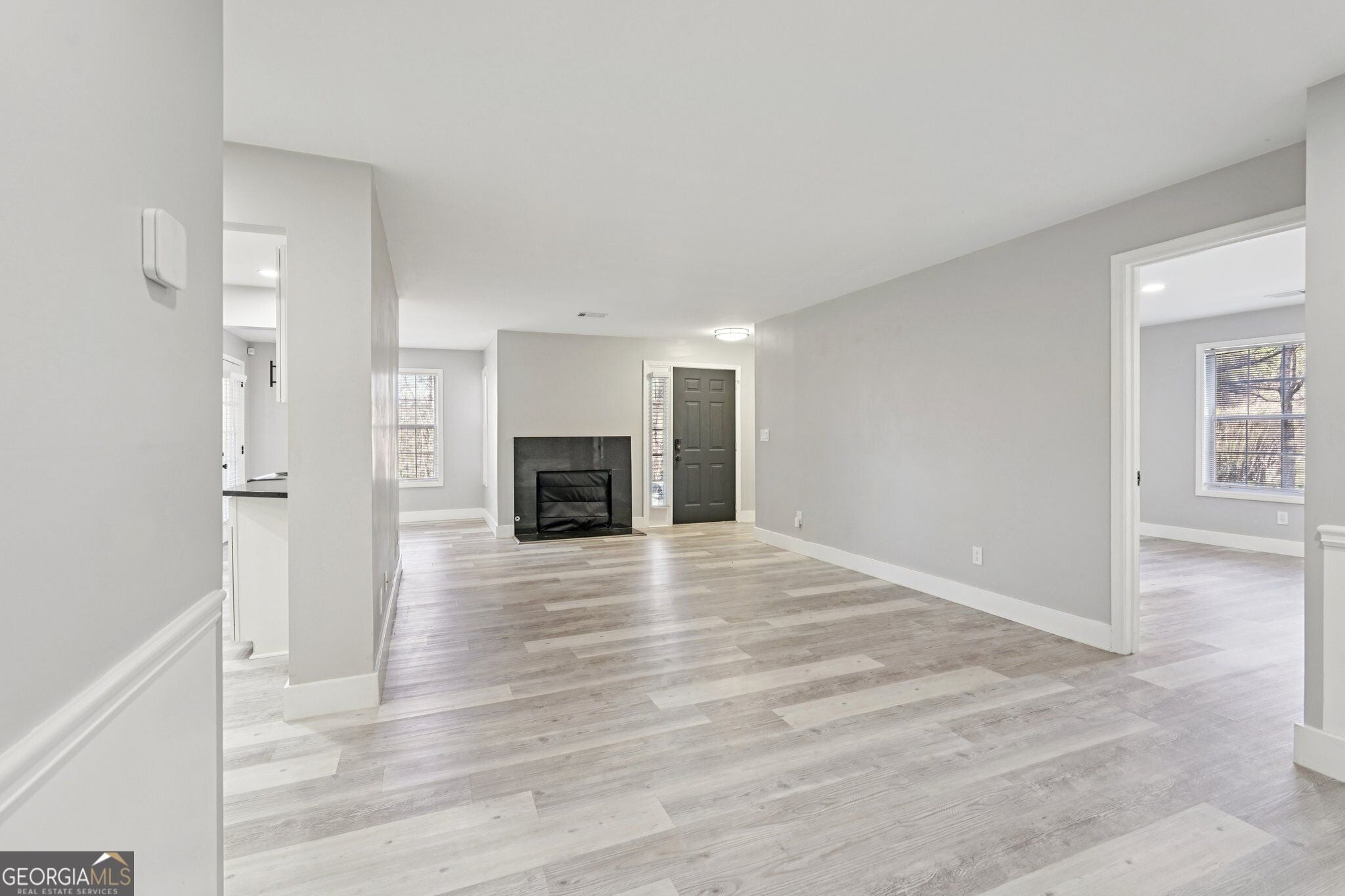 601 Peachtree Forest AVE 601