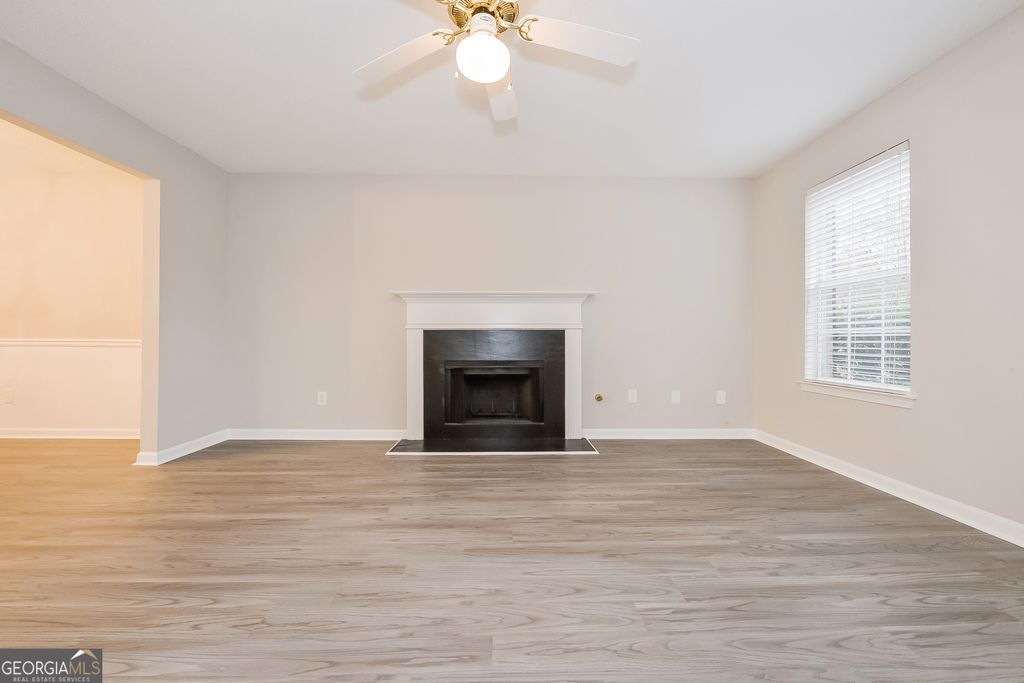 Photo of 602 Robin Ridge, Stone Mountain, GA 30087 (MLS # 10696889)