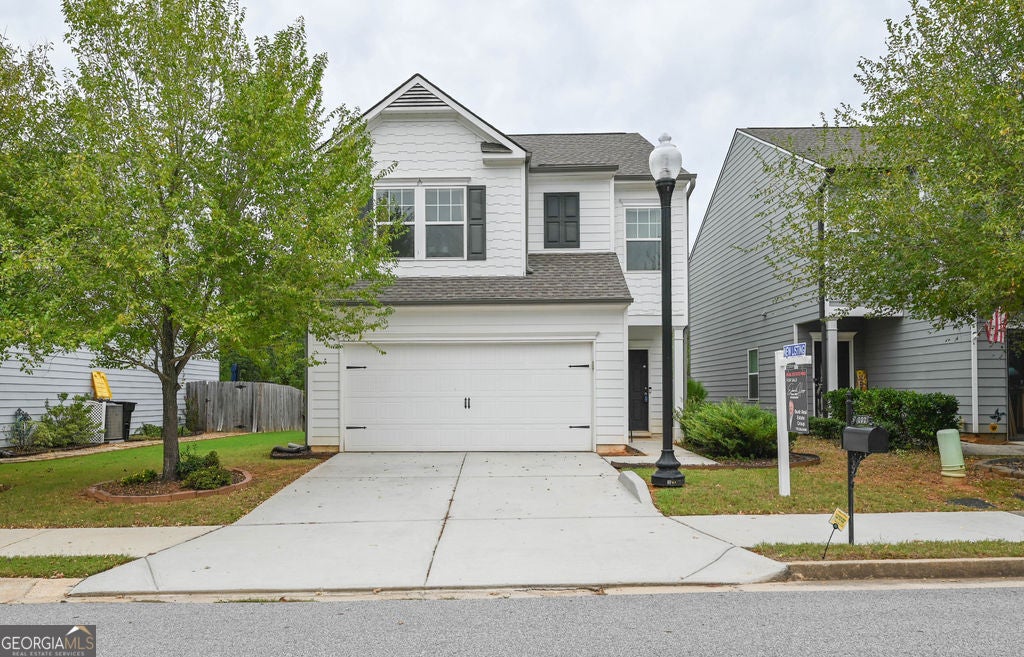 102 Newnan Lakes DR