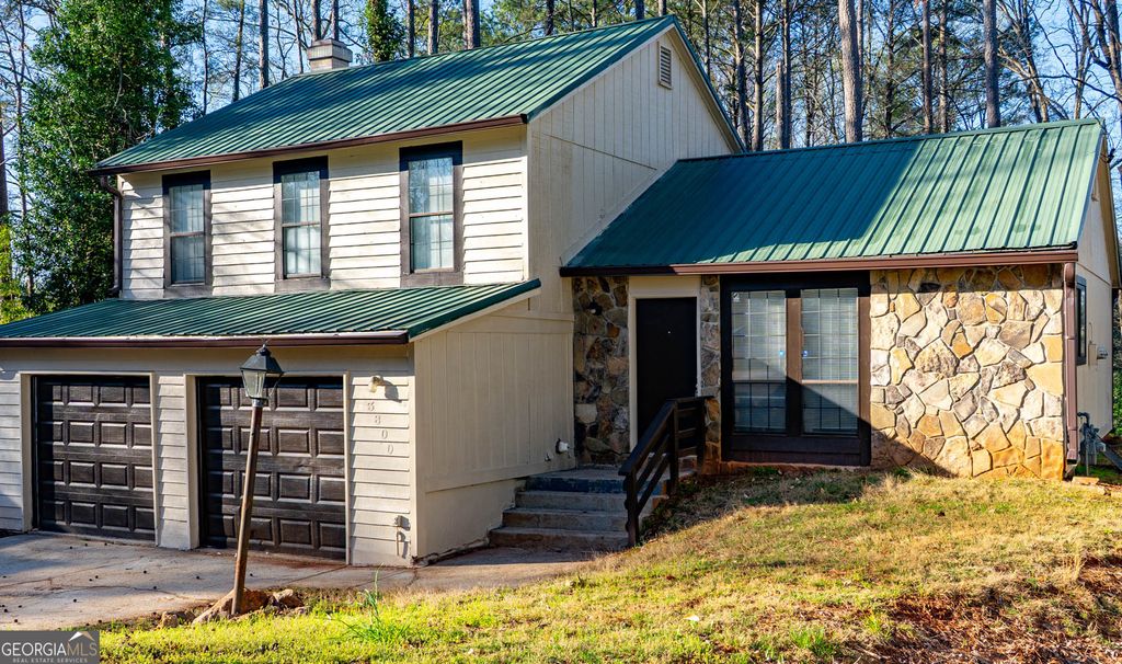 Photo of 3800 W Wood Path, Stone Mountain, GA 30083 (MLS # 10724313)