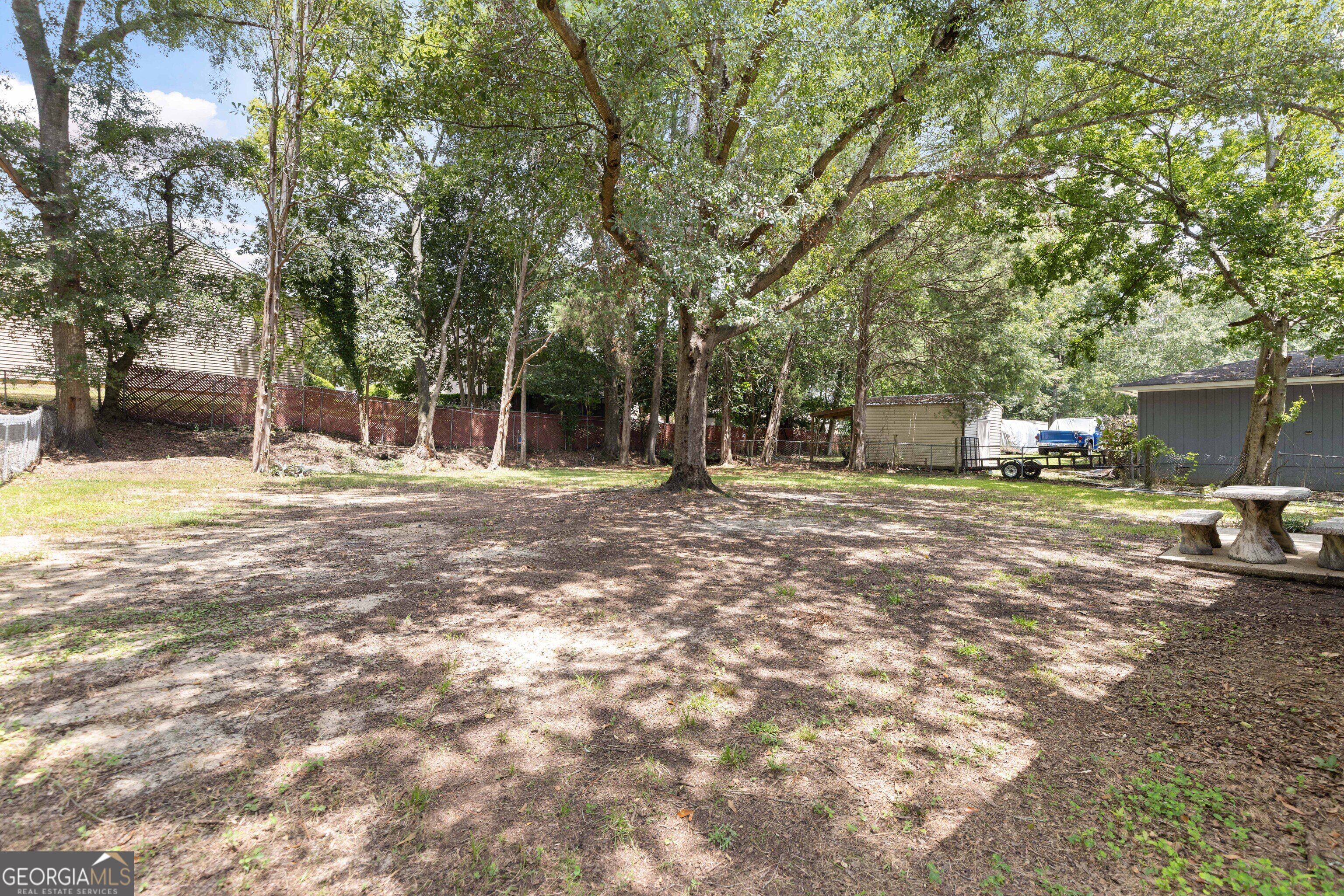 4321 Yates DR