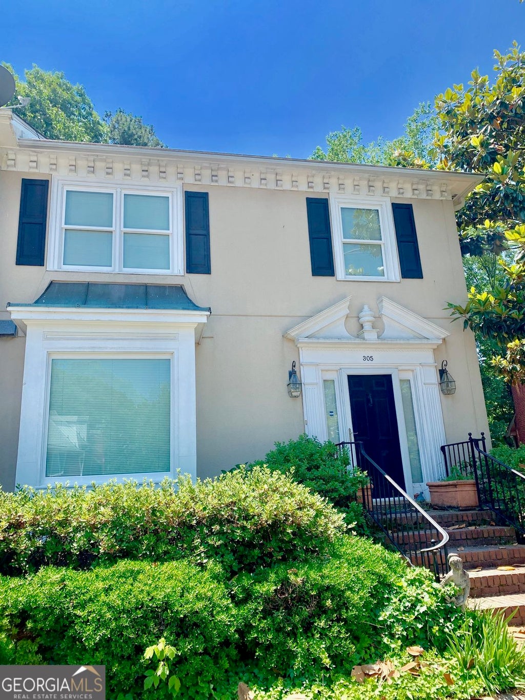 Photo of 305 Brantley Road, Atlanta, GA 30350 (MLS # 10791633)