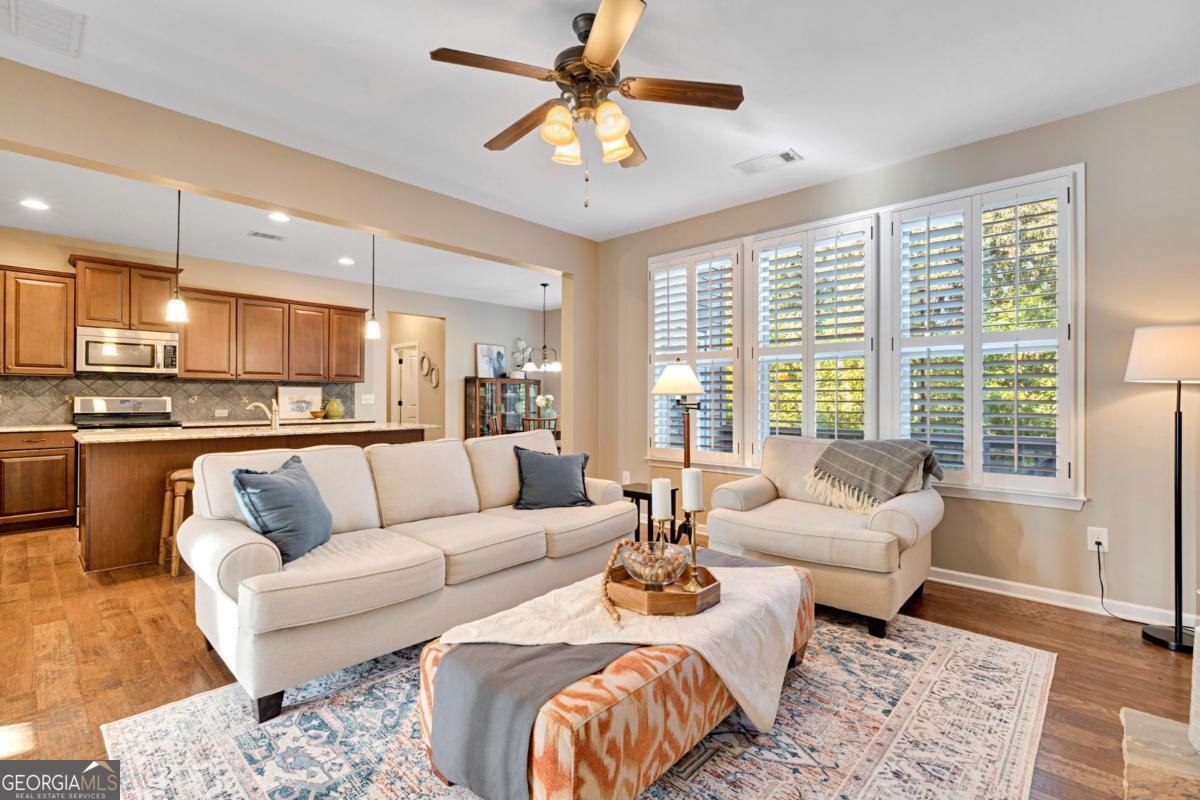 135 Johnston Farm LN