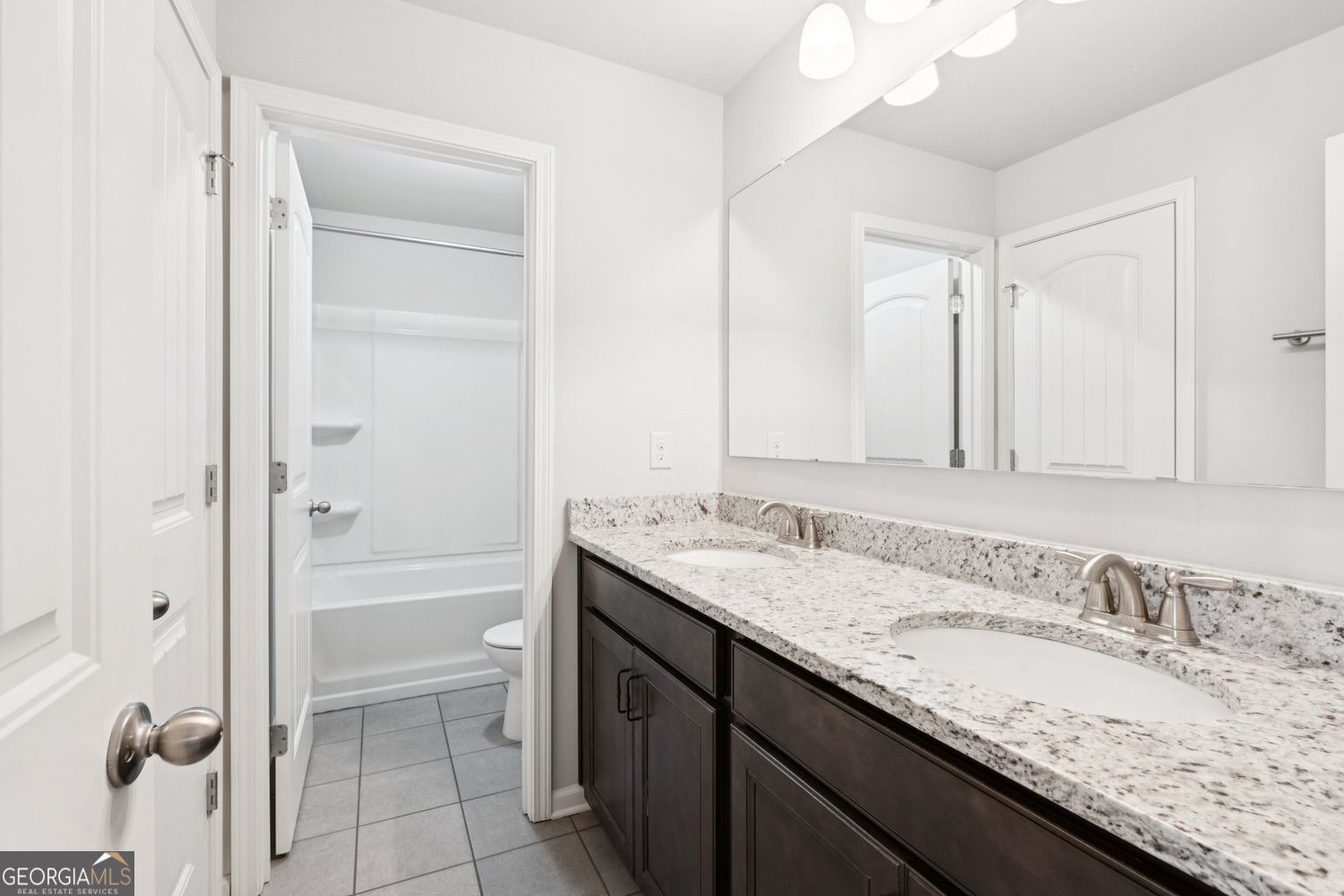Carruth Lake Estates - Residential