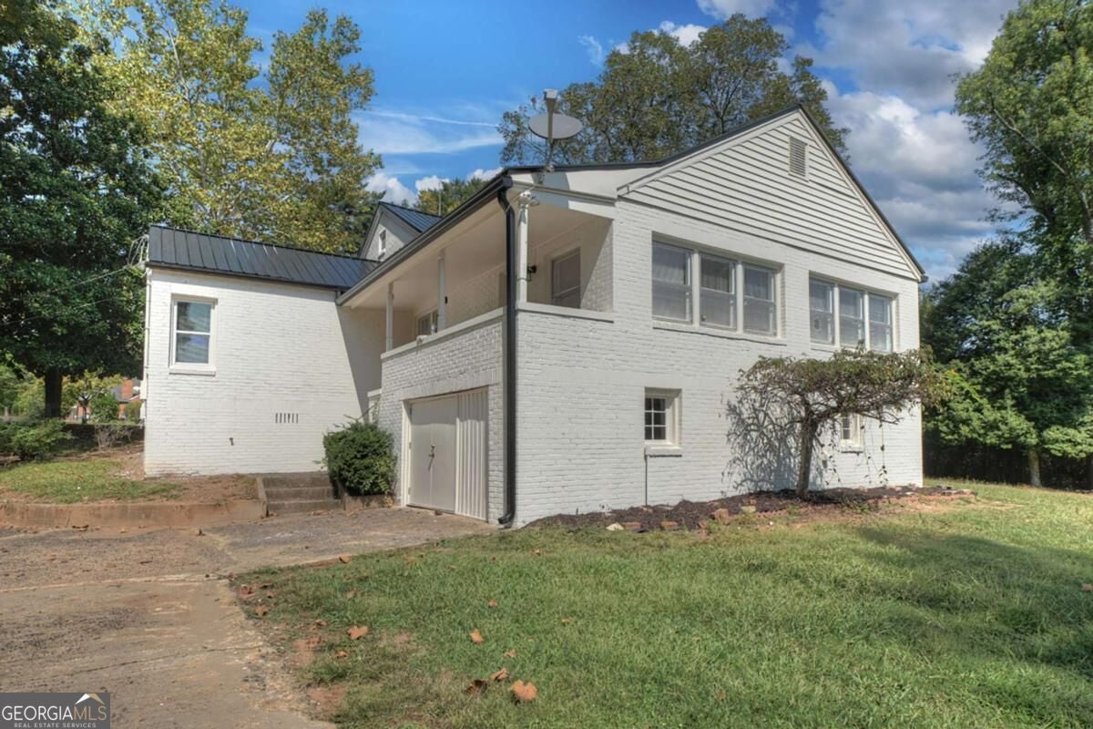 109 Lavista DR