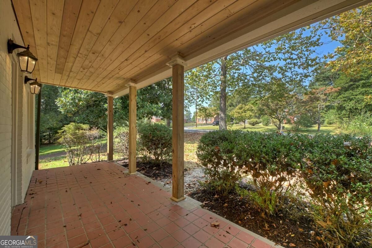 109 Lavista DR