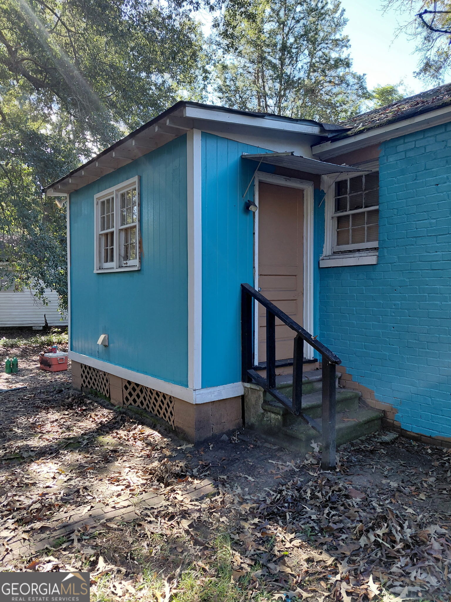 3229 Mary DR